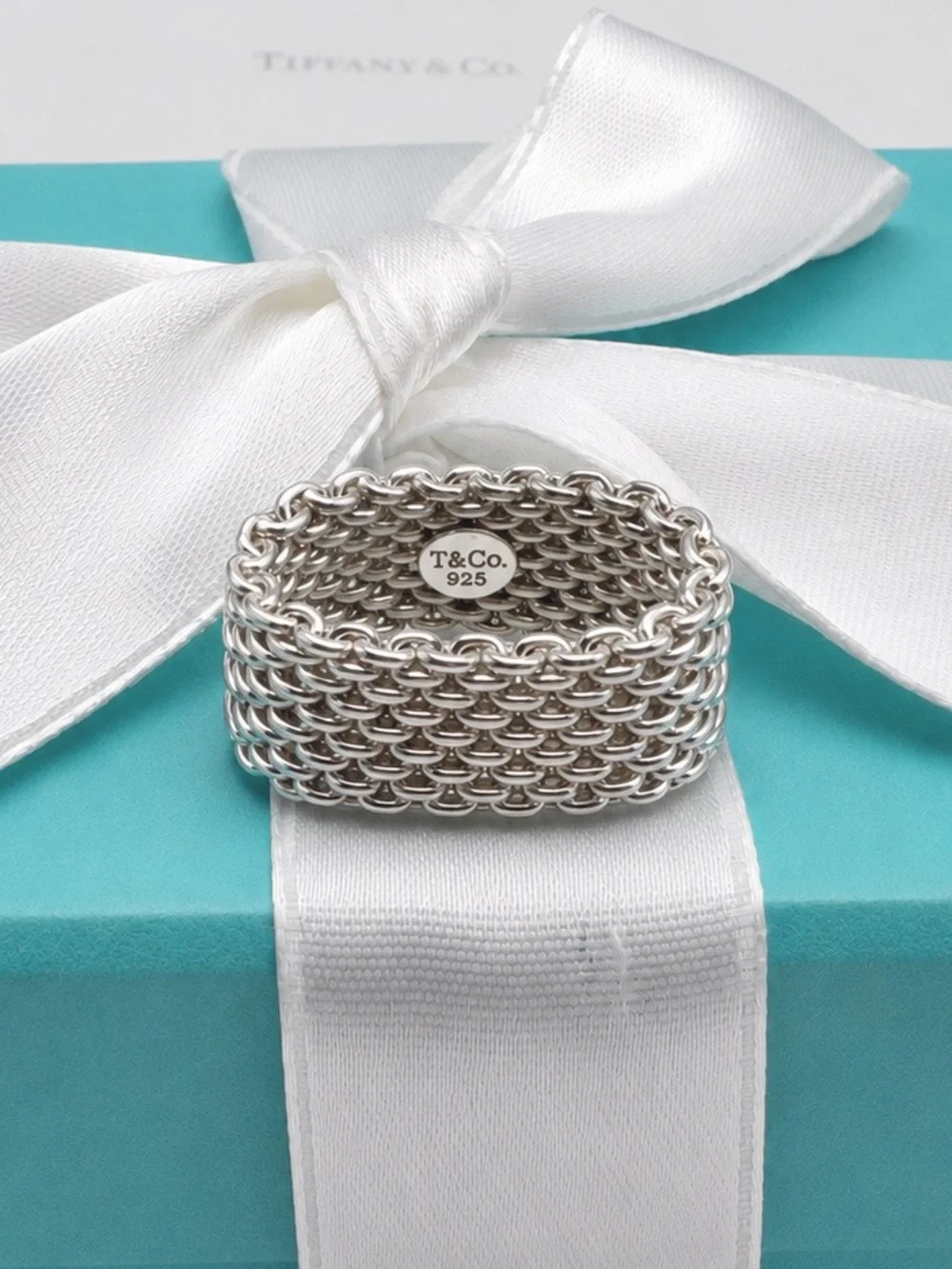 Tiffany & Co. Somerset Mesh Ring Band Sterling Silver 925 Size 5 Gift Box Pouch - Picture 6 of 8